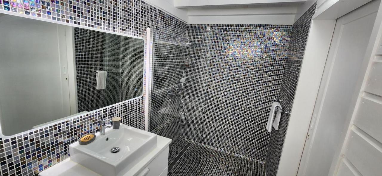 La Petite Villa تير-دي-هوت المظهر الخارجي الصورة